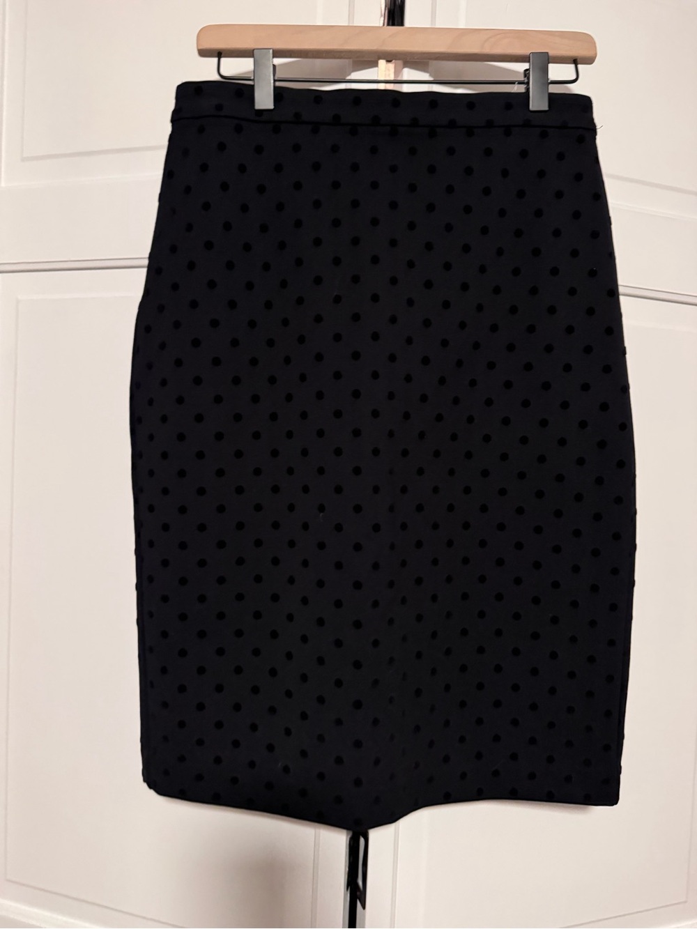 Ann Taylor Black Flocked Polka Dot Pencil Skirt